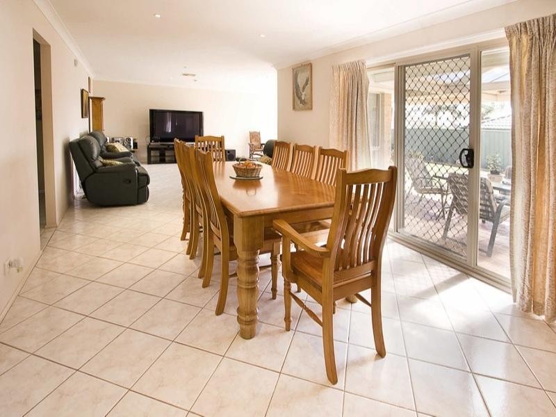 47 St Andrews Drive, Glenmore Park NSW 2745