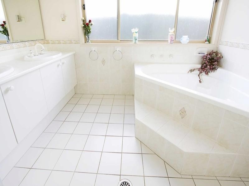 47 St Andrews Drive, Glenmore Park NSW 2745