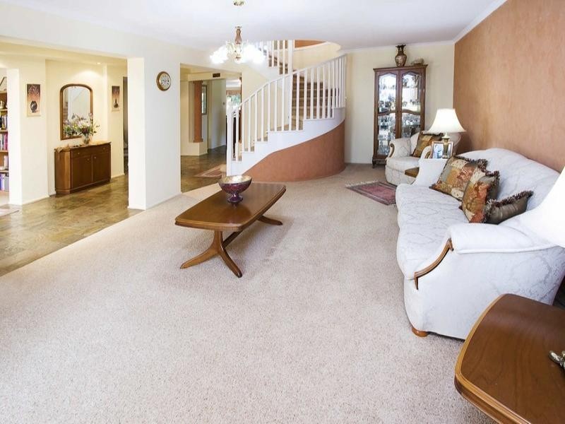 5 Langley Avenue, Glenmore Park NSW 2745