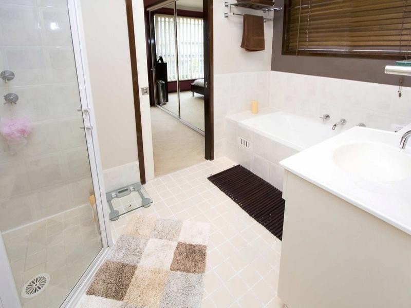 8 Carex Close, Glenmore Park NSW 2745