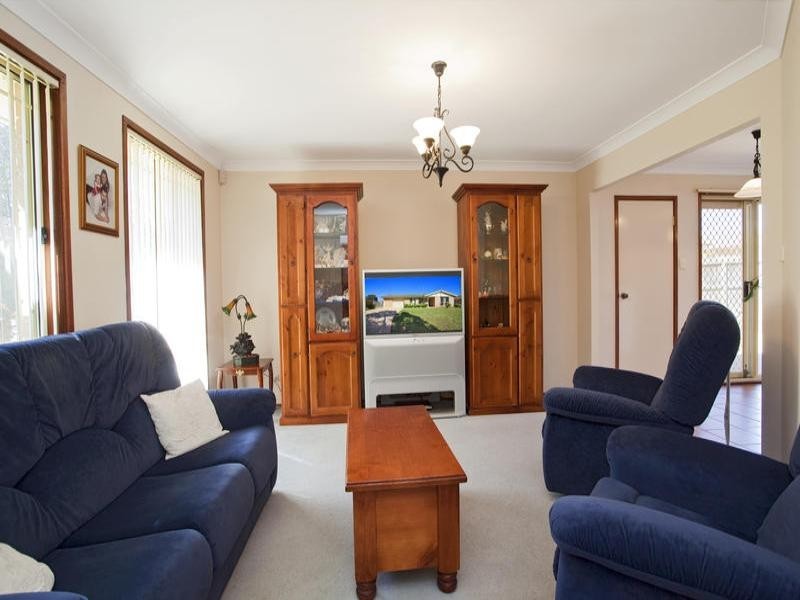 7 Ballybunnion Terrace, Glenmore Park NSW 2745