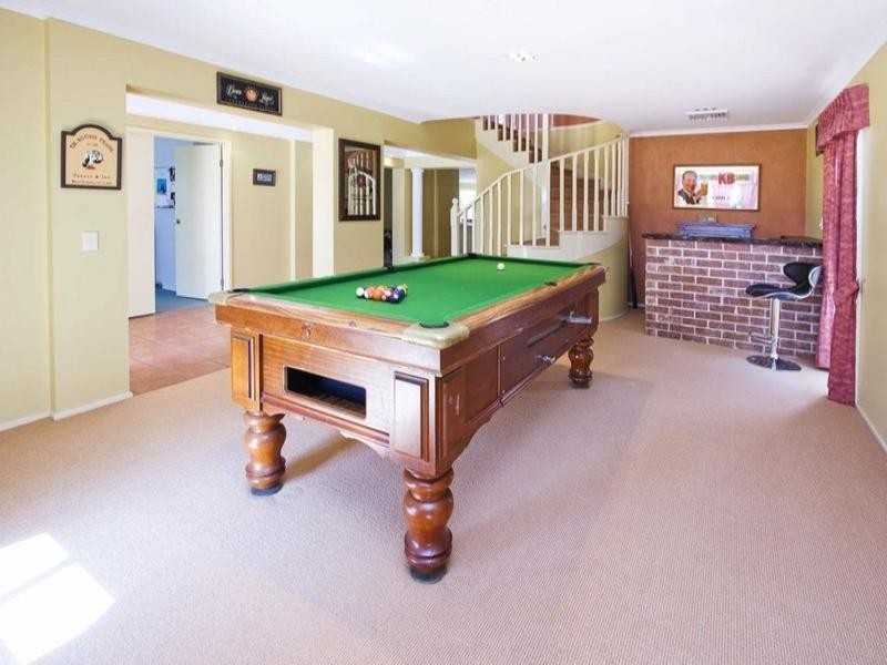 15 Dunna Place, Glenmore Park NSW 2745