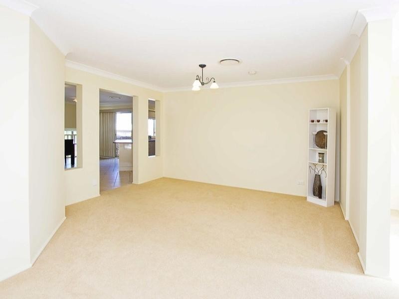 31 Saddler Way, Glenmore Park NSW 2745