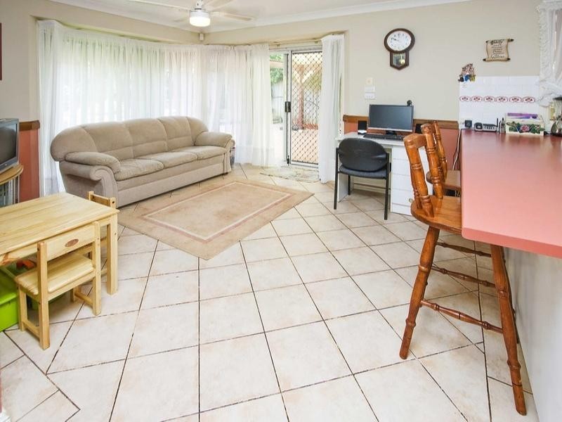 42 Midin Close, Glenmore Park NSW 2745