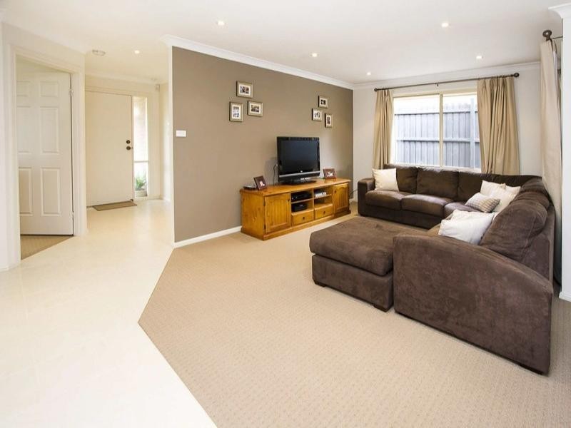 3 Midin Close, Glenmore Park NSW 2745