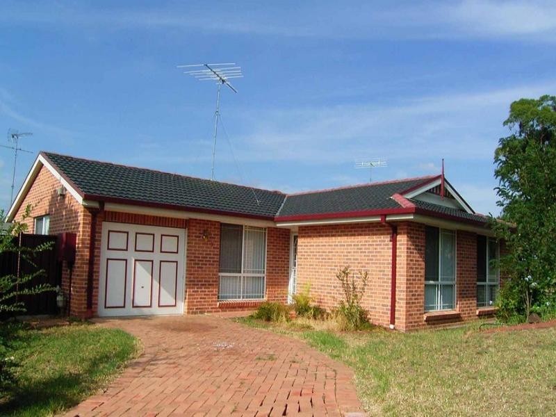 3 Becke Court, Glenmore Park NSW 2745