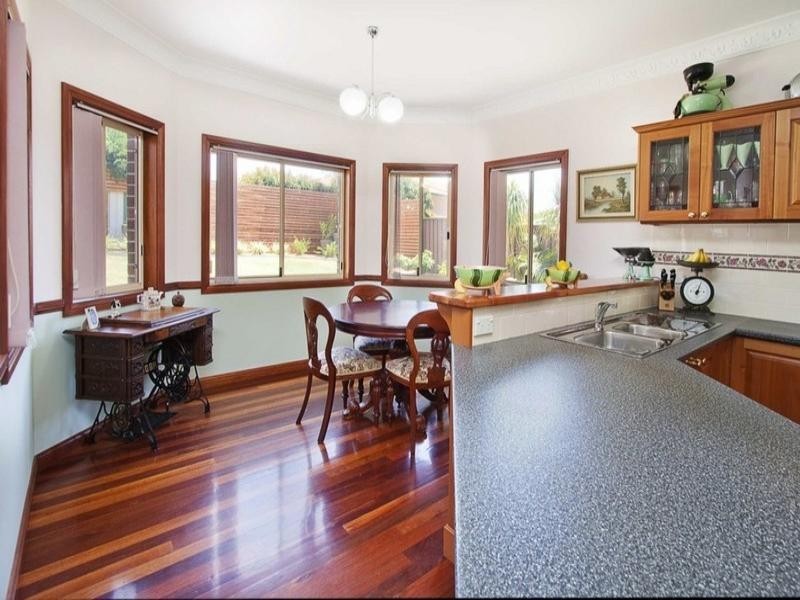 16 Bursaria Crescent, Glenmore Park NSW 2745