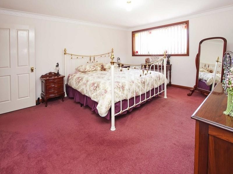 16 Bursaria Crescent, Glenmore Park NSW 2745