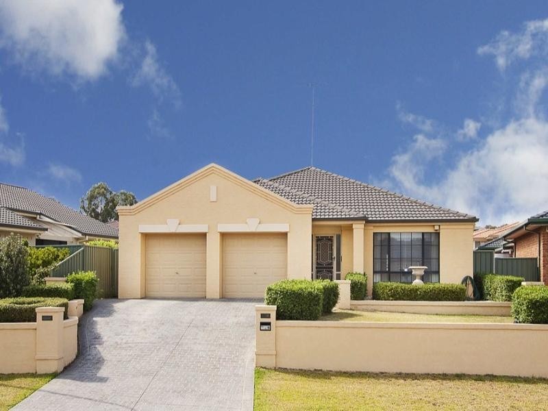 16 Sunbird Terrace, Glenmore Park NSW 2745