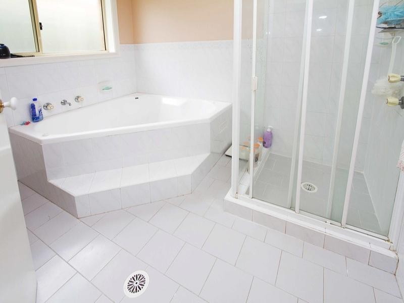 70 Muru Drive, Glenmore Park NSW 2745