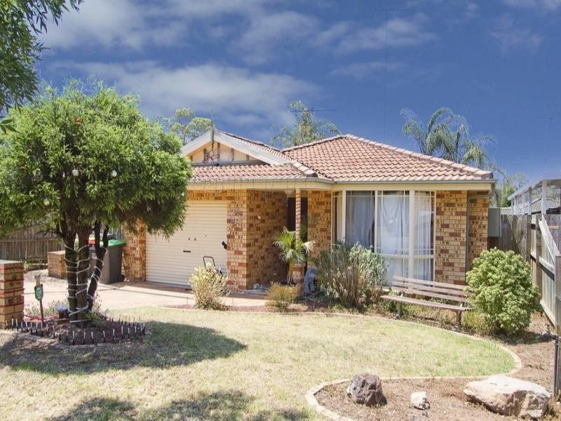 42 Dillwynia Drive, Glenmore Park NSW 2745