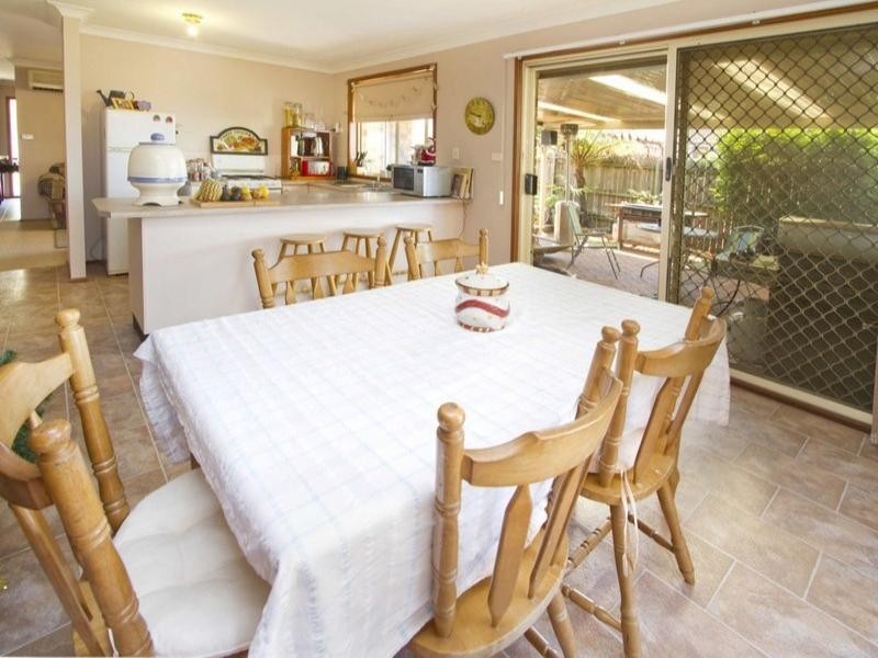 42 Dillwynia Drive, Glenmore Park NSW 2745
