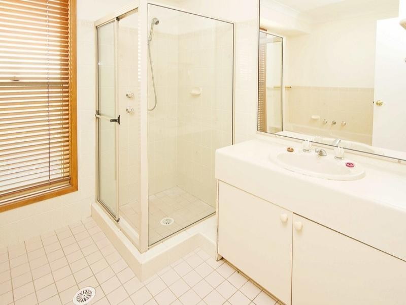 13 Rainbow Close, Glenmore Park NSW 2745