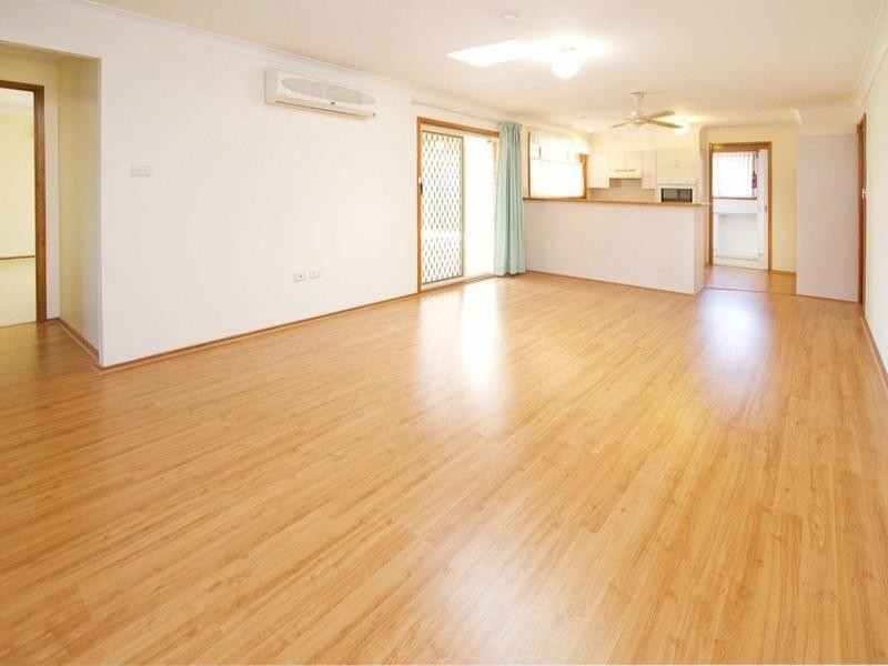 13 Rainbow Close, Glenmore Park NSW 2745