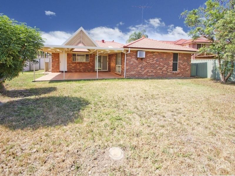 13 Rainbow Close, Glenmore Park NSW 2745