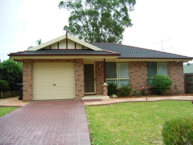 2 Pratia Place, Glenmore Park NSW 2745