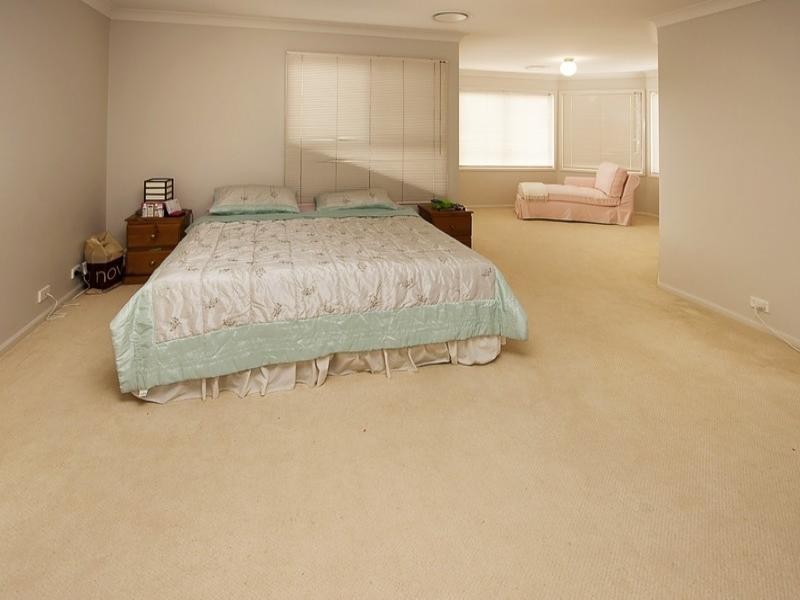 25 Lakewood Terrace, Glenmore Park NSW 2745