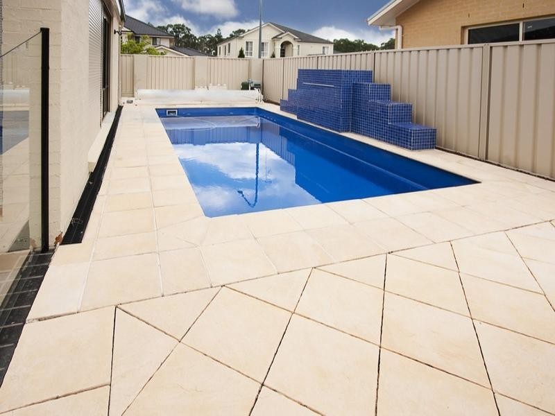 25 Lakewood Terrace, Glenmore Park NSW 2745