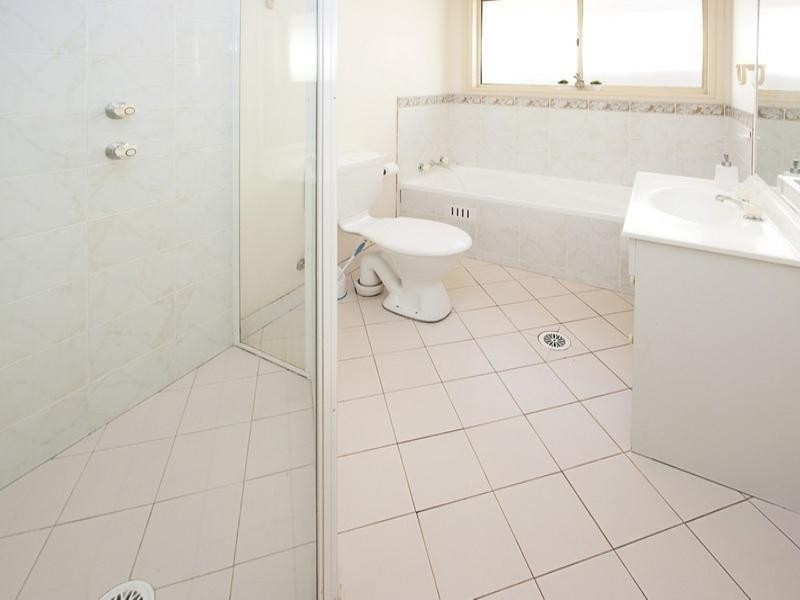 5 Kutmut Street, Glenmore Park NSW 2745