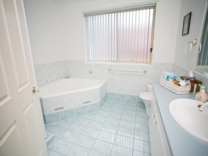 Glenmore Park NSW 2745