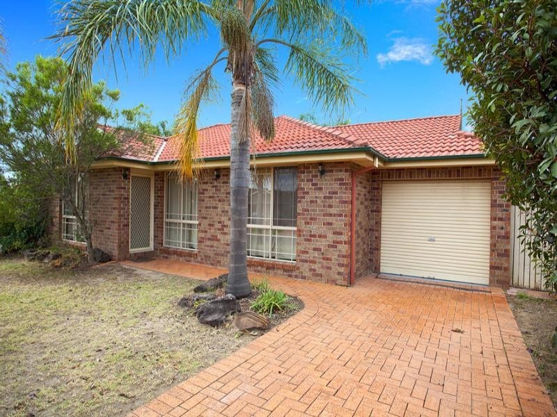 10 Kumbara Close, Glenmore Park NSW 2745