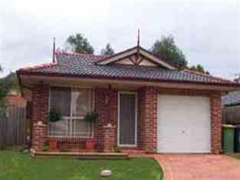 10 Sittella Place, Glenmore Park NSW 2745