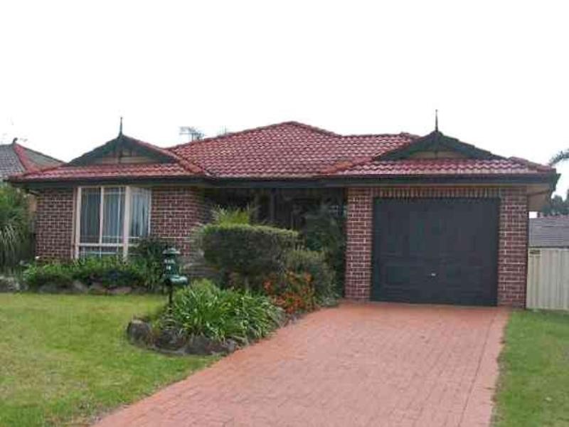 28 Woodi Close, Glenmore Park NSW 2745