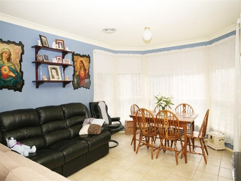 Glenmore Park NSW 2745