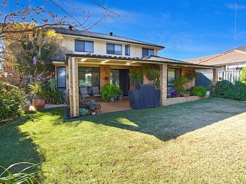 5 Saddler Way, Glenmore Park NSW 2745