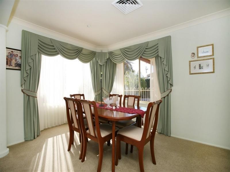 Glenmore Park NSW 2745