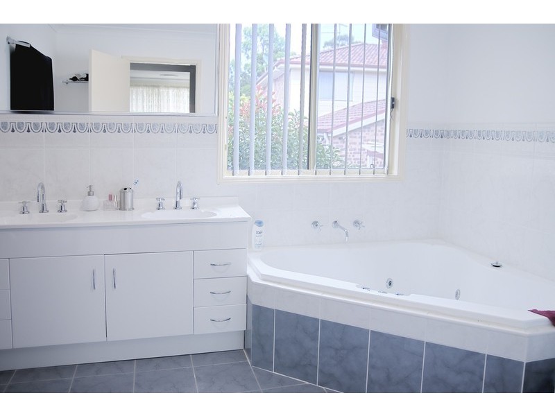 Glenmore Park NSW 2745