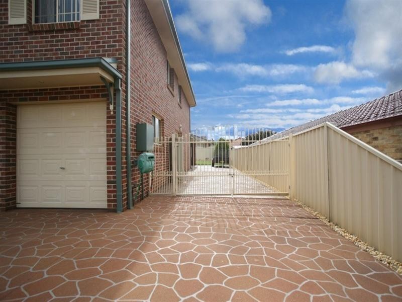 14 Tugra Close, Glenmore Park NSW 2745