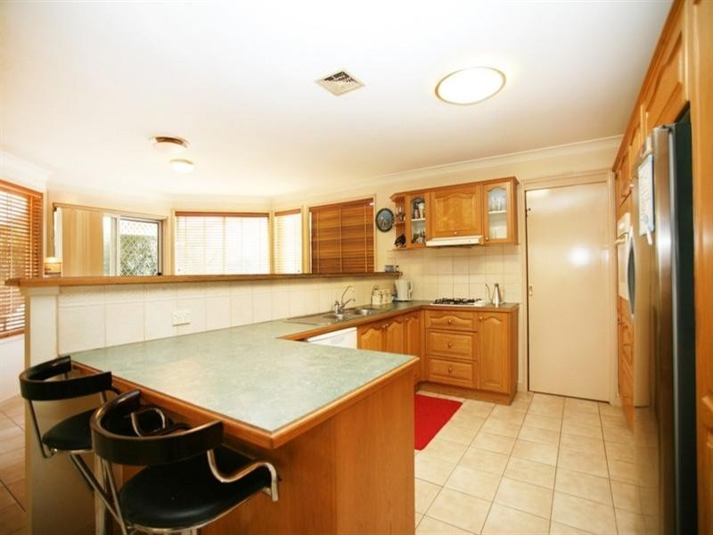 3 Stewart Place, Glenmore Park NSW 2745