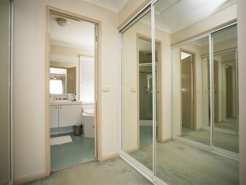 3 Stewart Place, Glenmore Park NSW 2745