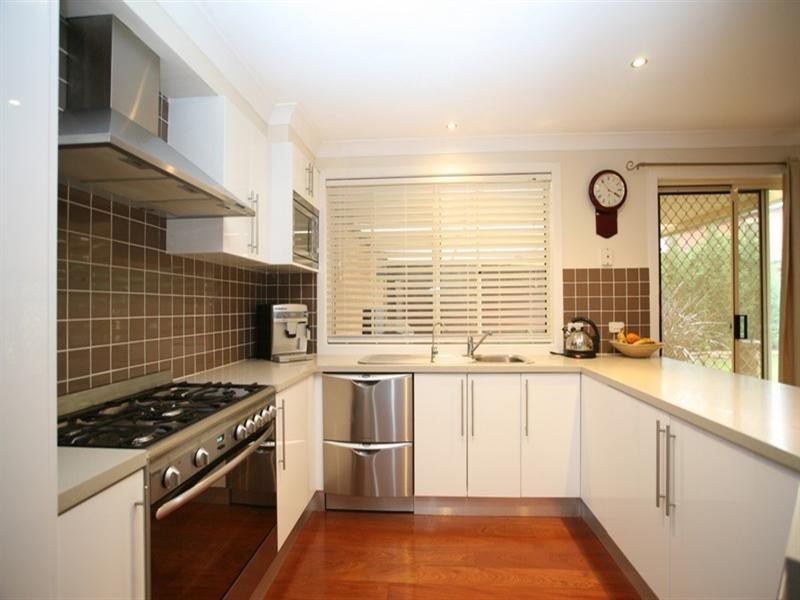 4 Sunningdale Drive, Glenmore Park NSW 2745