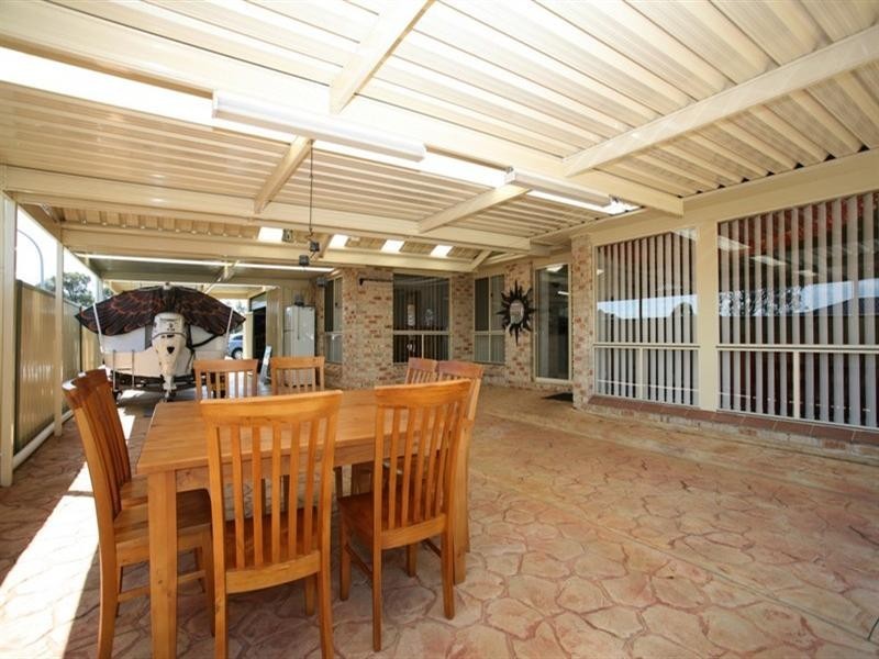 14 Knox Street, Glenmore Park NSW 2745