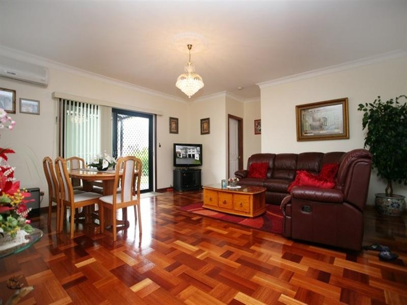 2 Wallan Avenue, Glenmore Park NSW 2745