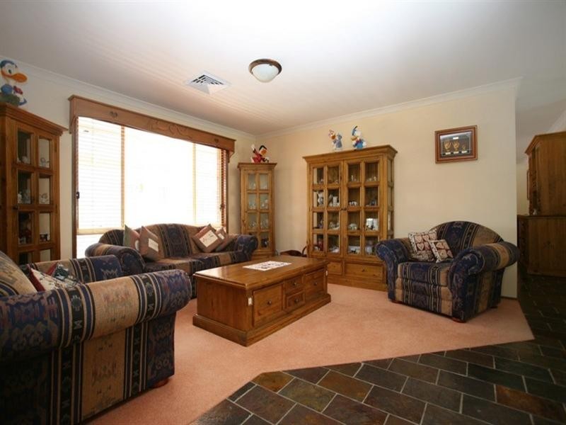 22 Coolabah Crescent, Glenmore Park NSW 2745