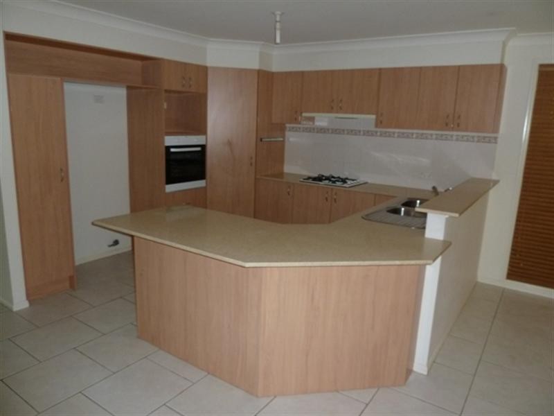 151 Ridgetop Drive, Glenmore Park NSW 2745