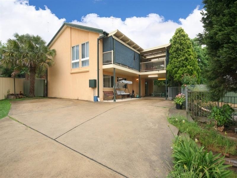 10 Mowla Avenue, Jamisontown NSW 2750