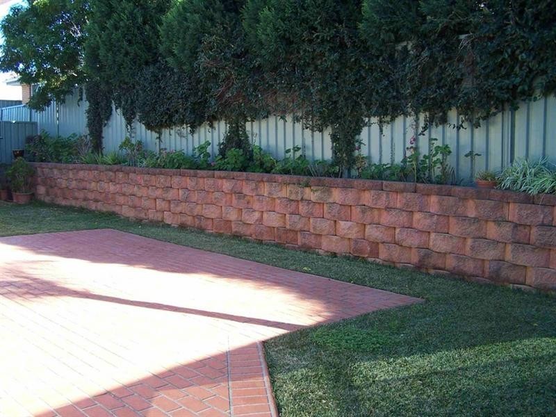 1 Kobina Avenue, Glenmore Park NSW 2745