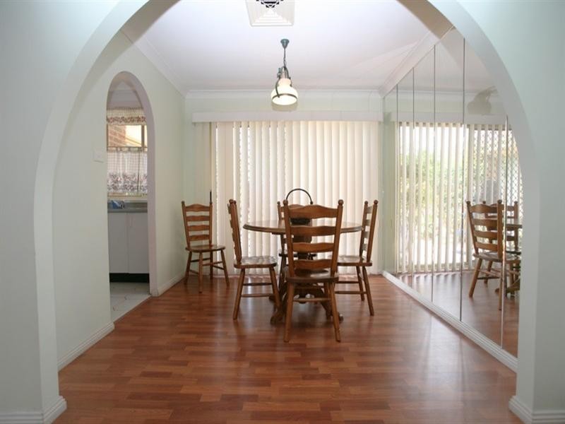 40 Floribunda Avenue, Glenmore Park NSW 2745