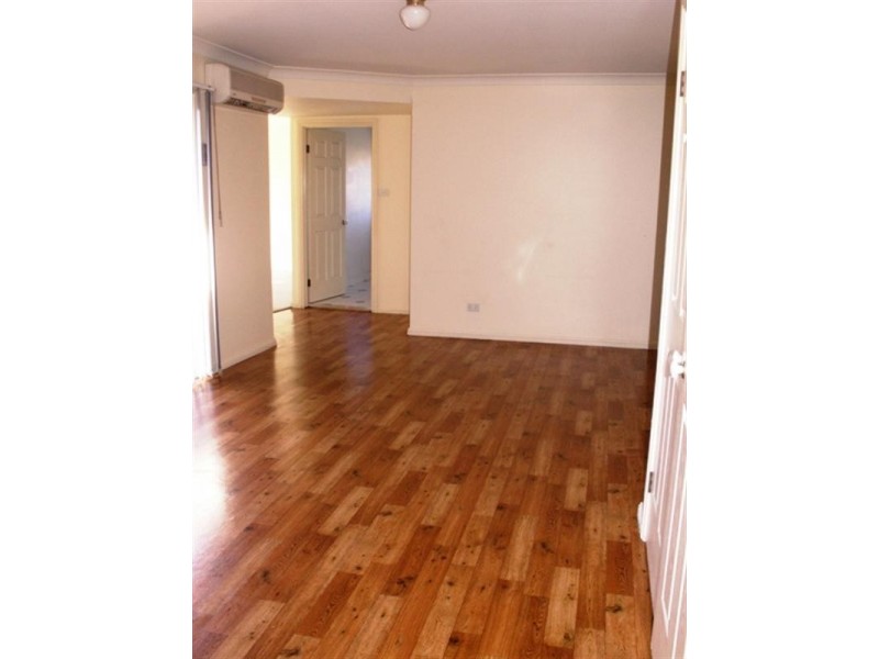 22 The Lakes Drive, Glenmore Park NSW 2745