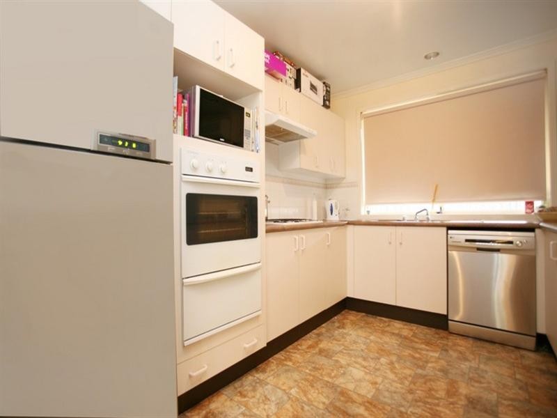 1 Freesia Place, Glenmore Park NSW 2745