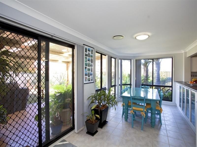 5 Saddler Way, Glenmore Park NSW 2745