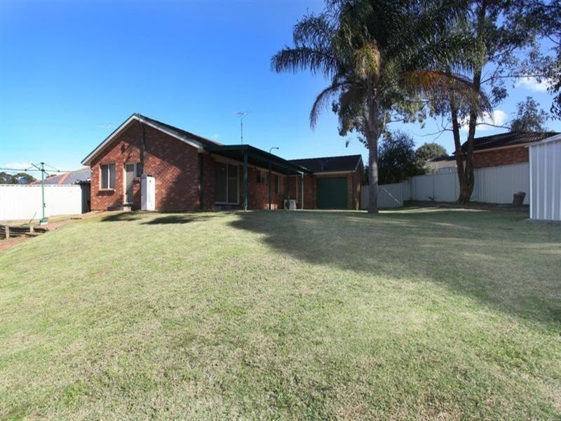 13 Cartwright Place, Glenmore Park NSW 2745