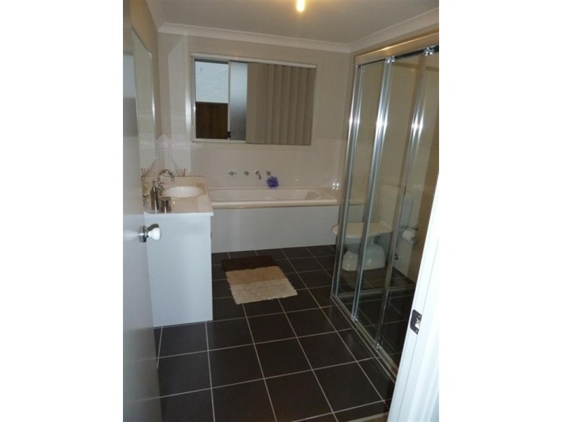 30 Lakeview Drive, Cranebrook NSW 2749