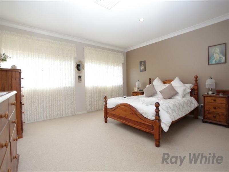 64 Sir John Jamison Circuit, Glenmore Park NSW 2745