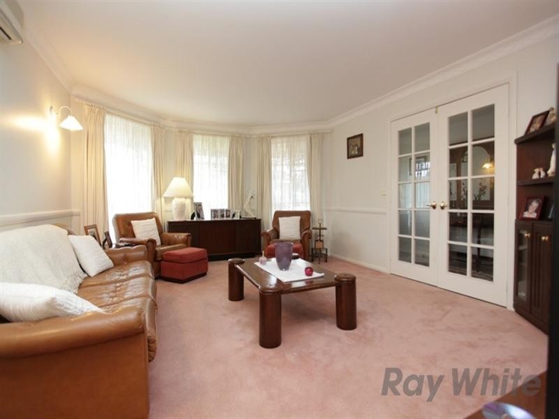 4 Dungara Crescent, Glenmore Park NSW 2745