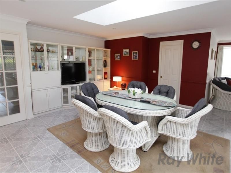 4 Dungara Crescent, Glenmore Park NSW 2745